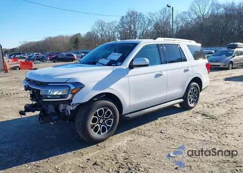 2022 Ford Expedition Xlt z USA, uszkodzony, nr VIN 1FMJU1HT5NEA35636